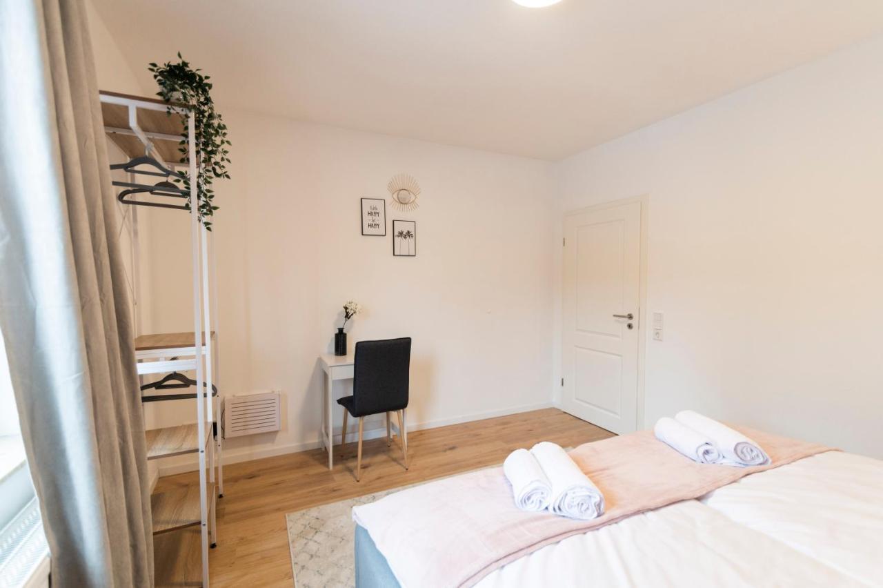 Peter Apartments - Premium Wohnung I 95Qm I 3 Schlafzimmer I Grosses Bad I Kueche I Wohnzimmer I Tv فولدا المظهر الخارجي الصورة