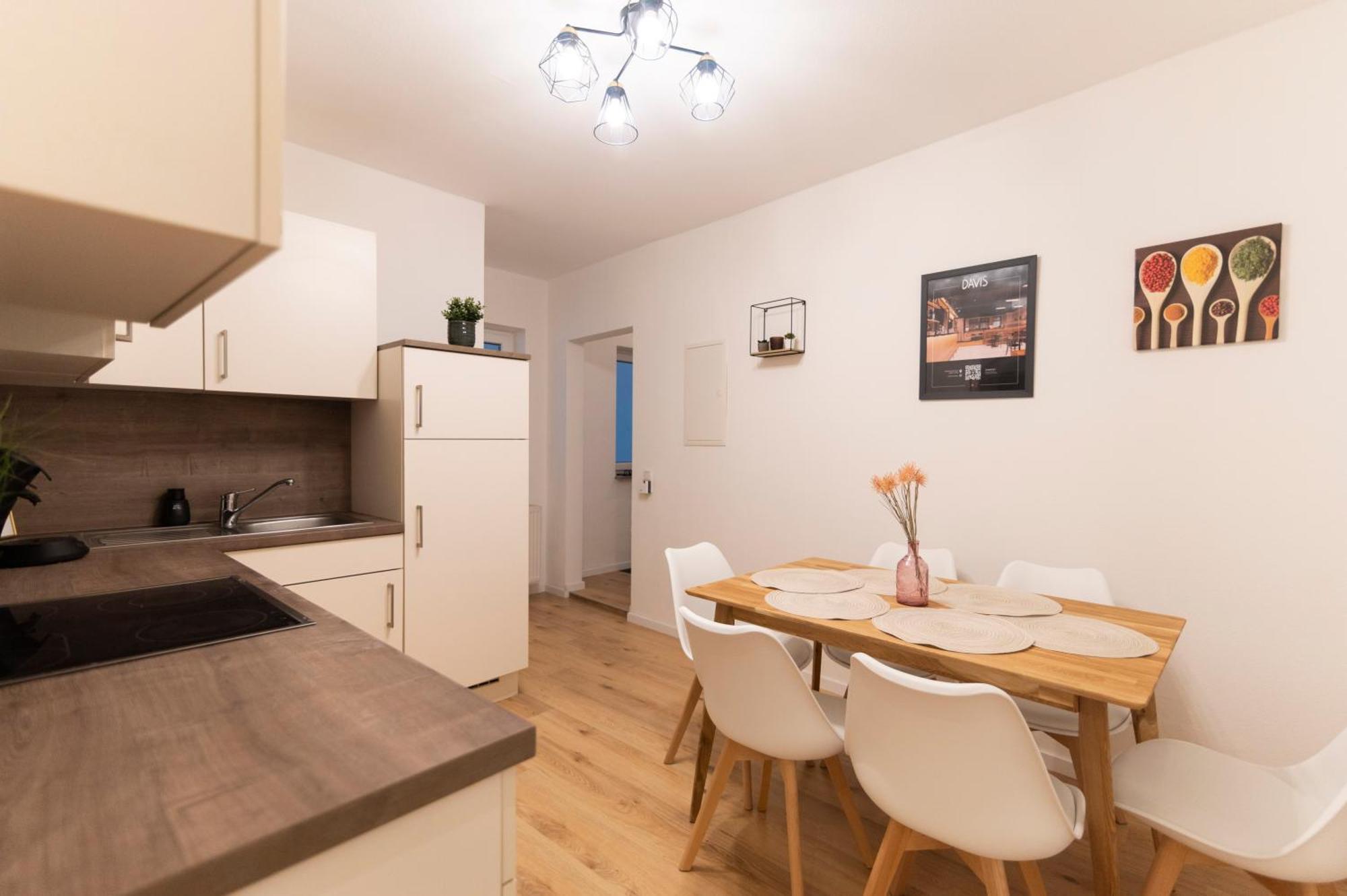 Peter Apartments - Premium Wohnung I 95Qm I 3 Schlafzimmer I Grosses Bad I Kueche I Wohnzimmer I Tv فولدا المظهر الخارجي الصورة