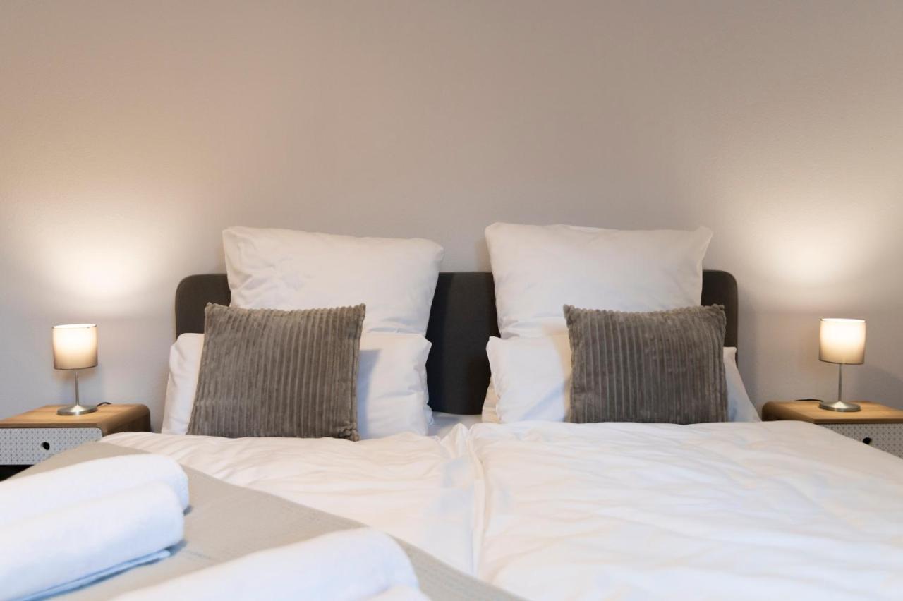 Peter Apartments - Premium Wohnung I 95Qm I 3 Schlafzimmer I Grosses Bad I Kueche I Wohnzimmer I Tv فولدا المظهر الخارجي الصورة